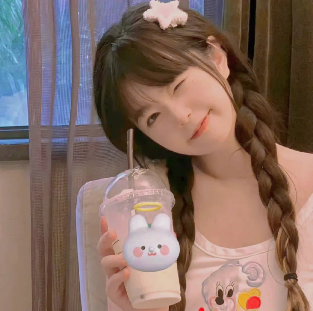 眼里余光都是你海报